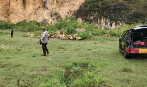 Polisi mengamankan lokasi pemusnahan granat peninggalan Jepang