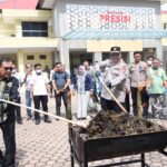 Kapolda Aceh dan jajaran bersama Bea Cukai memusnahkan barang bukti narkotika. Foto; dokumen Humas Polda Aceh