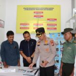 Kapolresta Banda Aceh KBP Joko Heri Purwono mengecek persiapan di Gampong Rima Jeneu