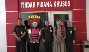 IMG_20250623_224251 Tersangka korupsi Balai Guru Penggerak Aceh ditahan.