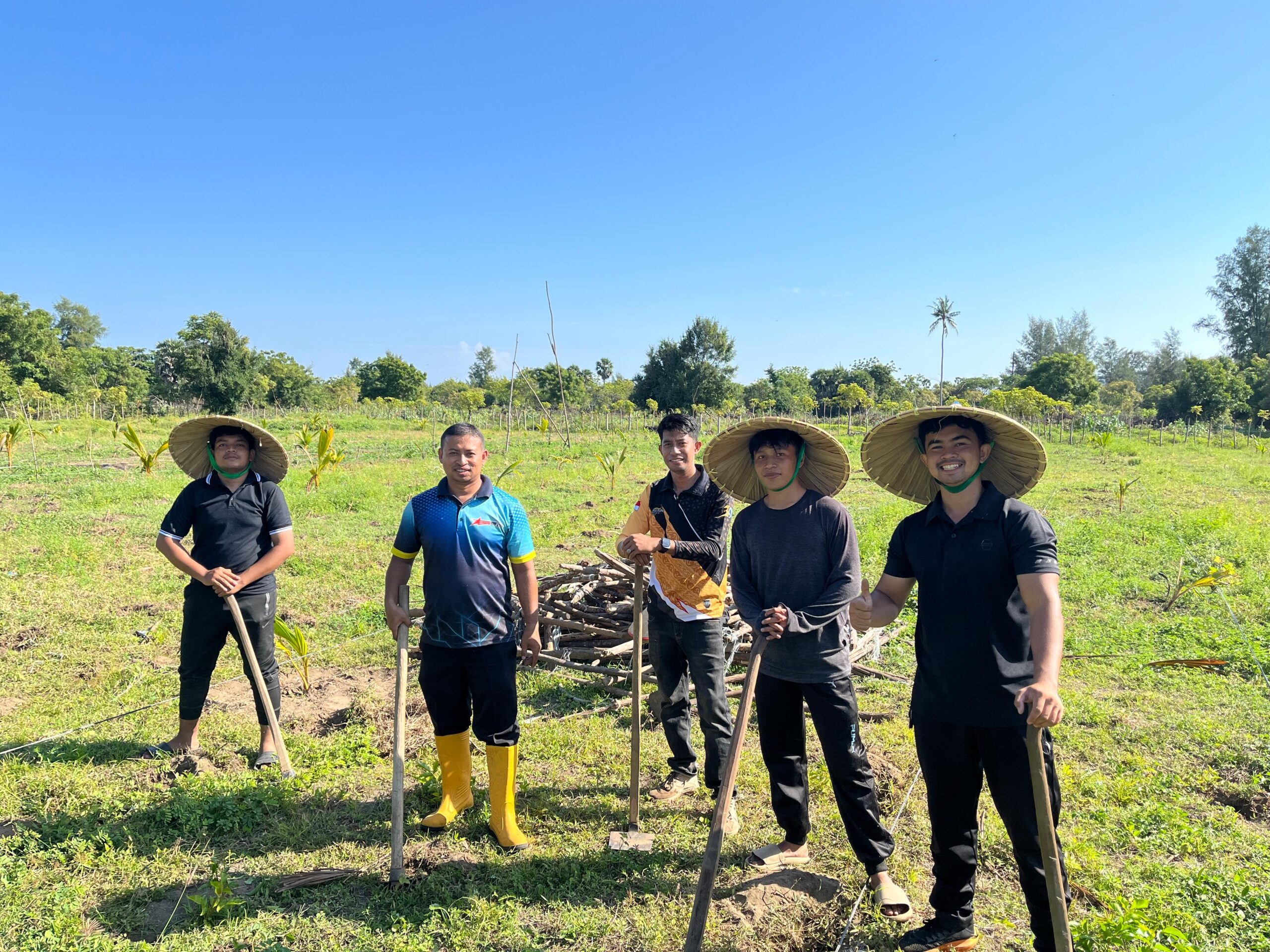 Rutan kelas II B lakukan penanaman singkong. Foto dok pribadi